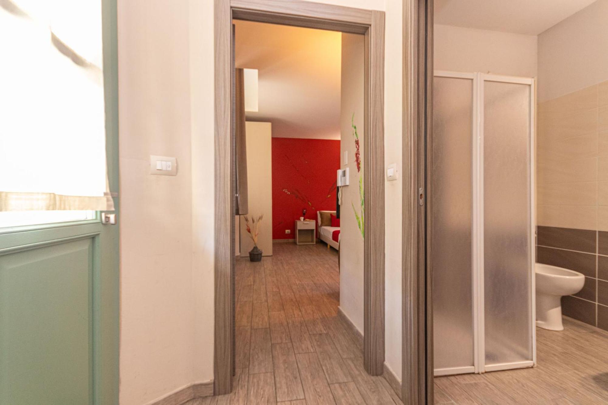 Housing Giulia Apart otel Torino Dış mekan fotoğraf